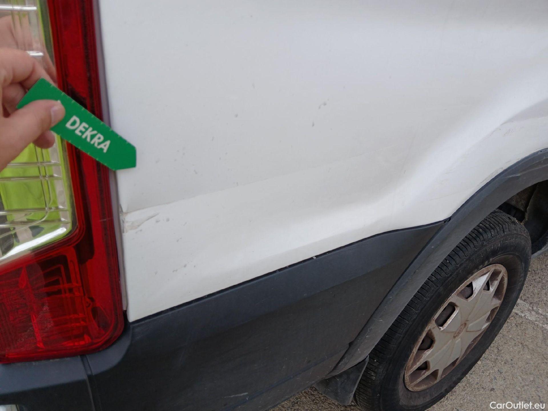  Ford  Transit FORD  / 2013 / 4P / furgón 350 96kW L3H2 Van Trend FWD #73