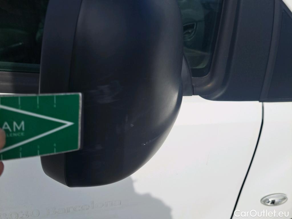  Citroen  Berlingo CITROEN  / 2015 / 3P / furgón derivado de turismo BlueHDi 74KW (100CV) #73