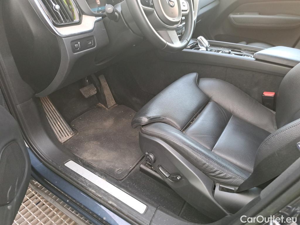 Volvo  XC60 VOLVO  / 2017 / 5P / todoterreno 2.0 B4 D Inscription Auto #21