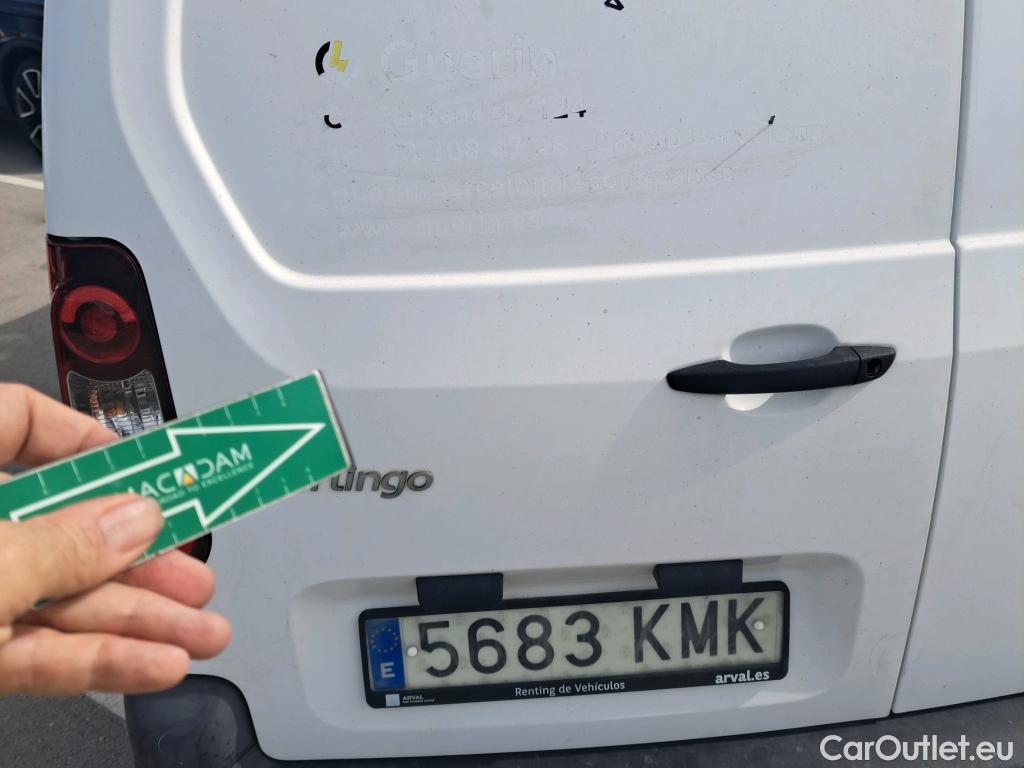  Citroen  Berlingo CITROEN  / 2015 / 3P / furgón derivado de turismo BlueHDi 74KW (100CV) #24