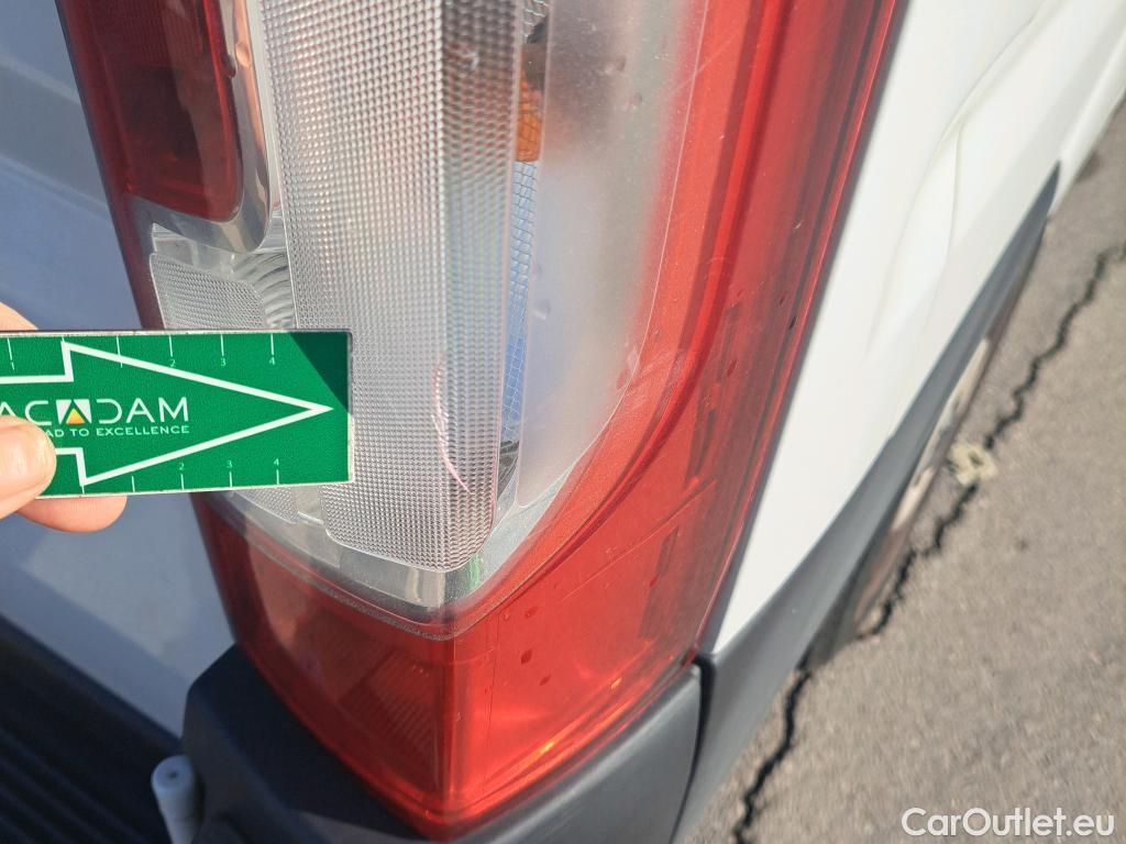  Fiat  Ducato FIAT  / 2014 / 4P / furgón 33 L2H2 2.3 Multijet 103kW (140CV) #3