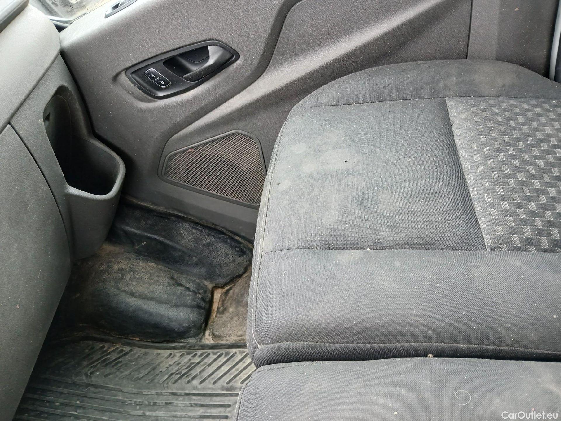  Ford  Transit FORD  / 2013 / 4P / furgón 350 96kW L3H2 Van Trend FWD #100