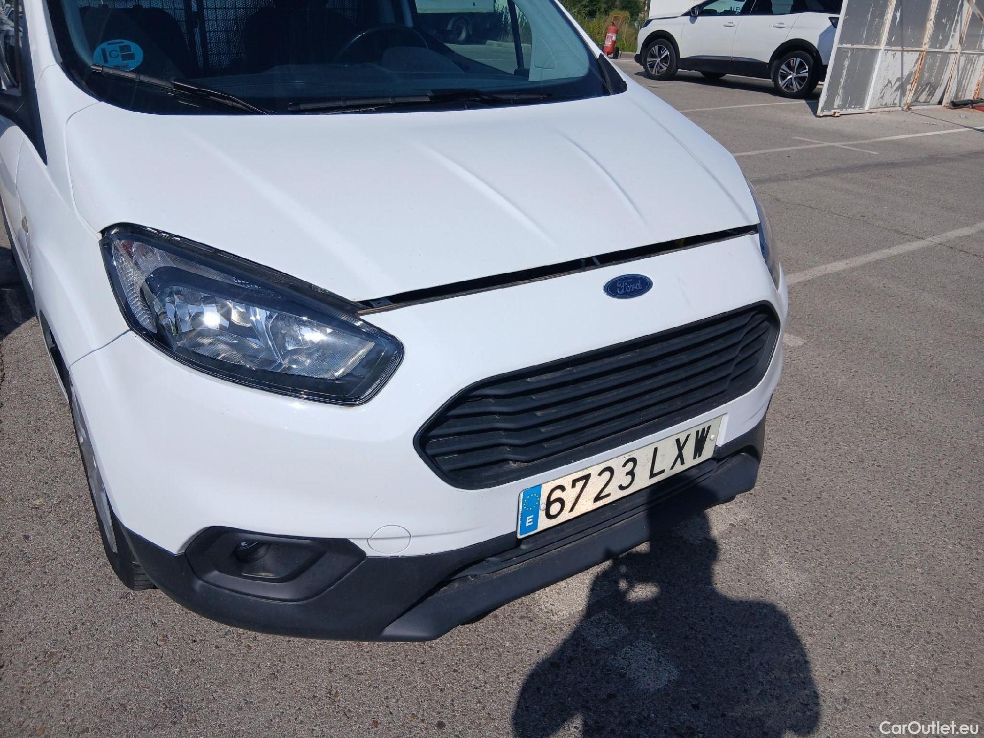  Ford  Transit FORD  Courier/2014/4P/furgón der.turis Van 1.5 TDCi 75kW Trend #9