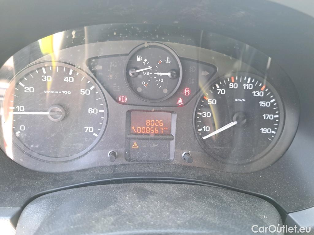 Citroen  Berlingo CITROEN  / 2015 / 3P / furgón derivado de turismo BlueHDI 74KW (100CV) (AC) #39
