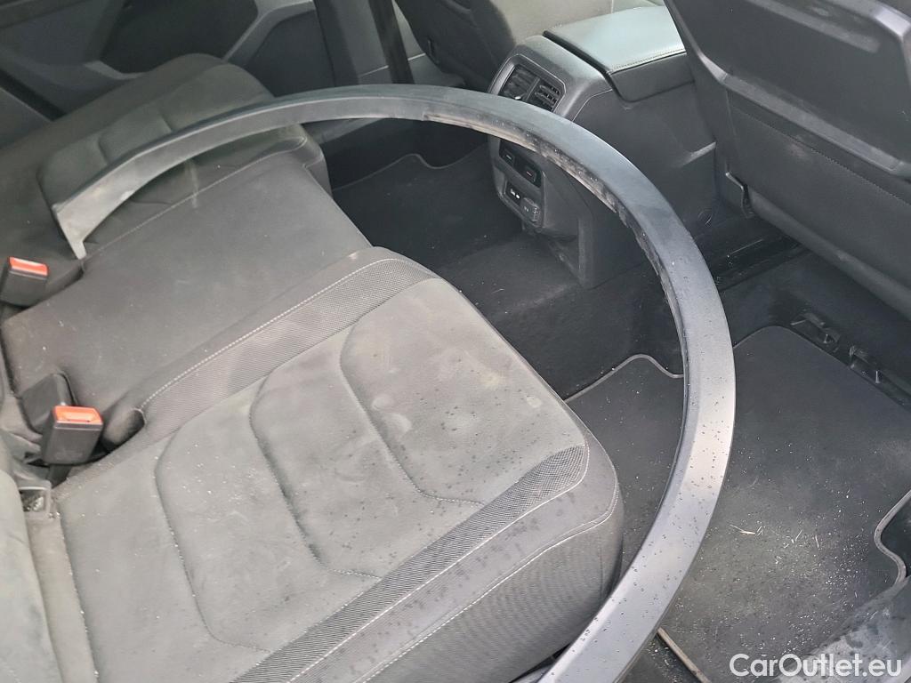  Volkswagen  Tiguan VOLKSWAGEN  / 2016 / 5P / todoterreno Sport 2.0 TDI 110kW (150CV) DSG #15