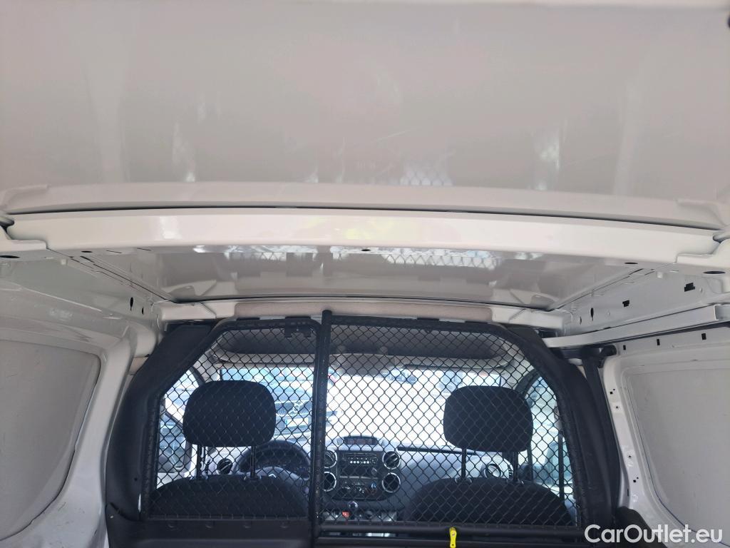  Citroen  Berlingo CITROEN  / 2015 / 3P / furgón derivado de turismo BlueHDi 74KW (100CV) #49