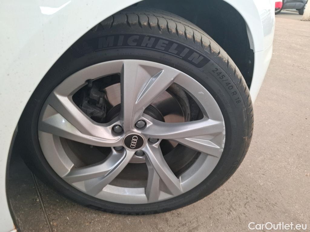 Audi  A4 AUDI  Avant / 2019 / 5P / Break 35 TFSI 150 S tronic S line #10