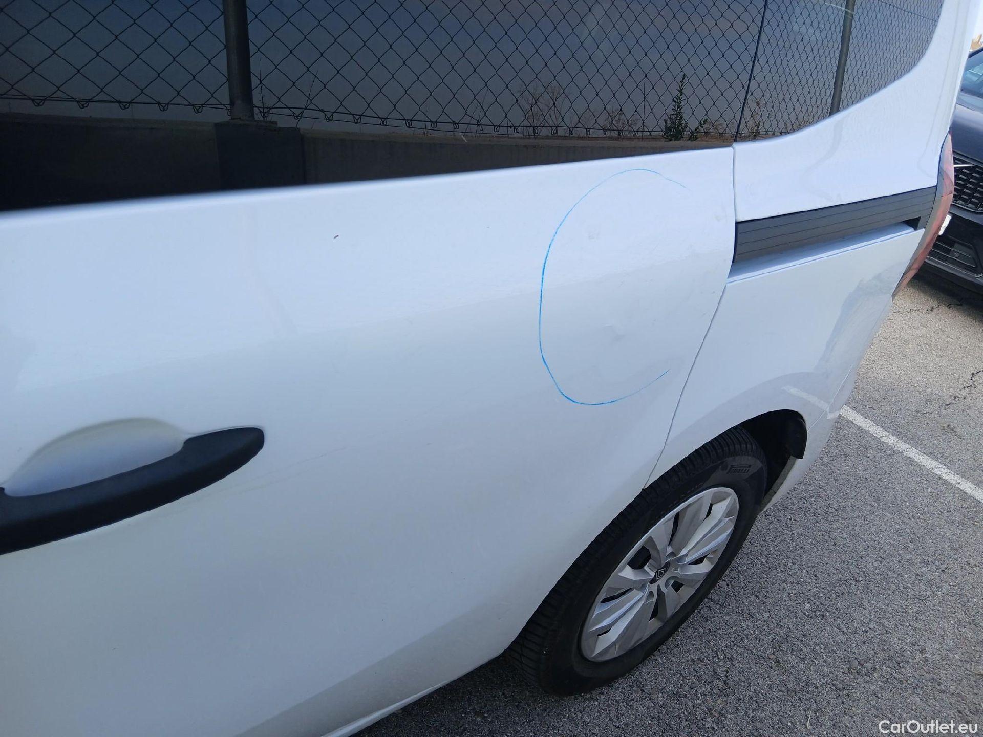  Renault  Kangoo RENAULT  Combi / 2021 / 5P / monovolumen compacto Authentic 1.5 blue dci 70kw (95cv) #26
