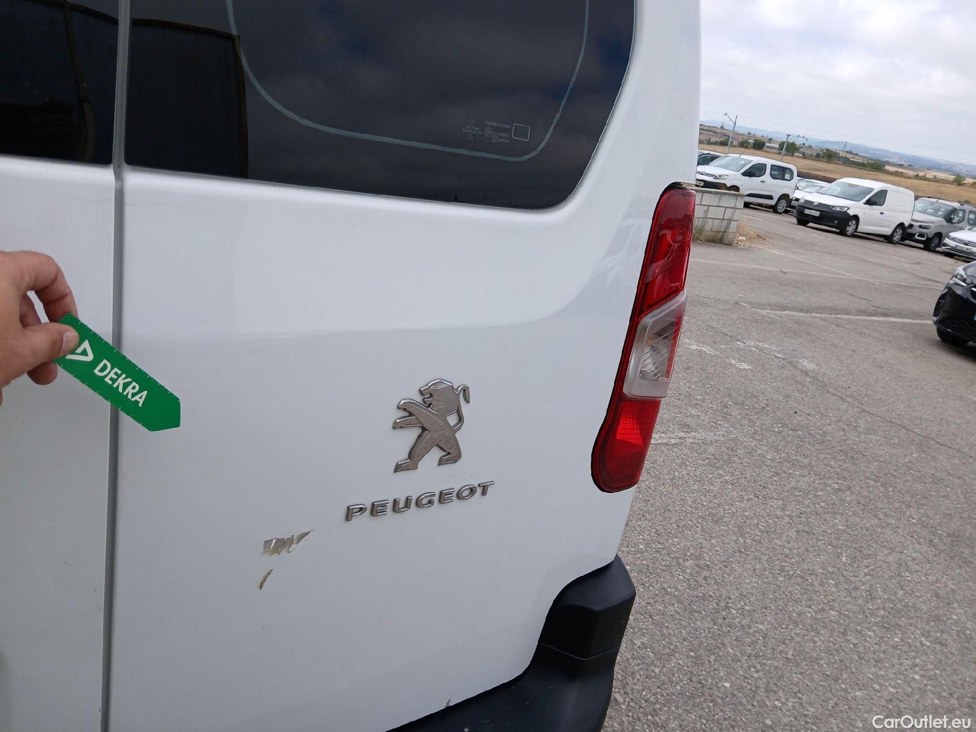  Peugeot  RIFTER PEUGEOT  / 2018 / 4P / combi Active Standard BlueHDi 73kW (IND) (CX2) #60