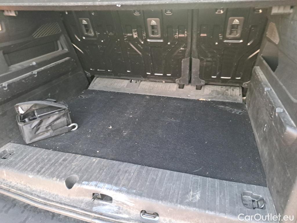  Opel  Combo OPEL  Life / 2018 / 5P / monovolumen compacto 1.5 TD 75kW (100CV) S/S Edition L #5