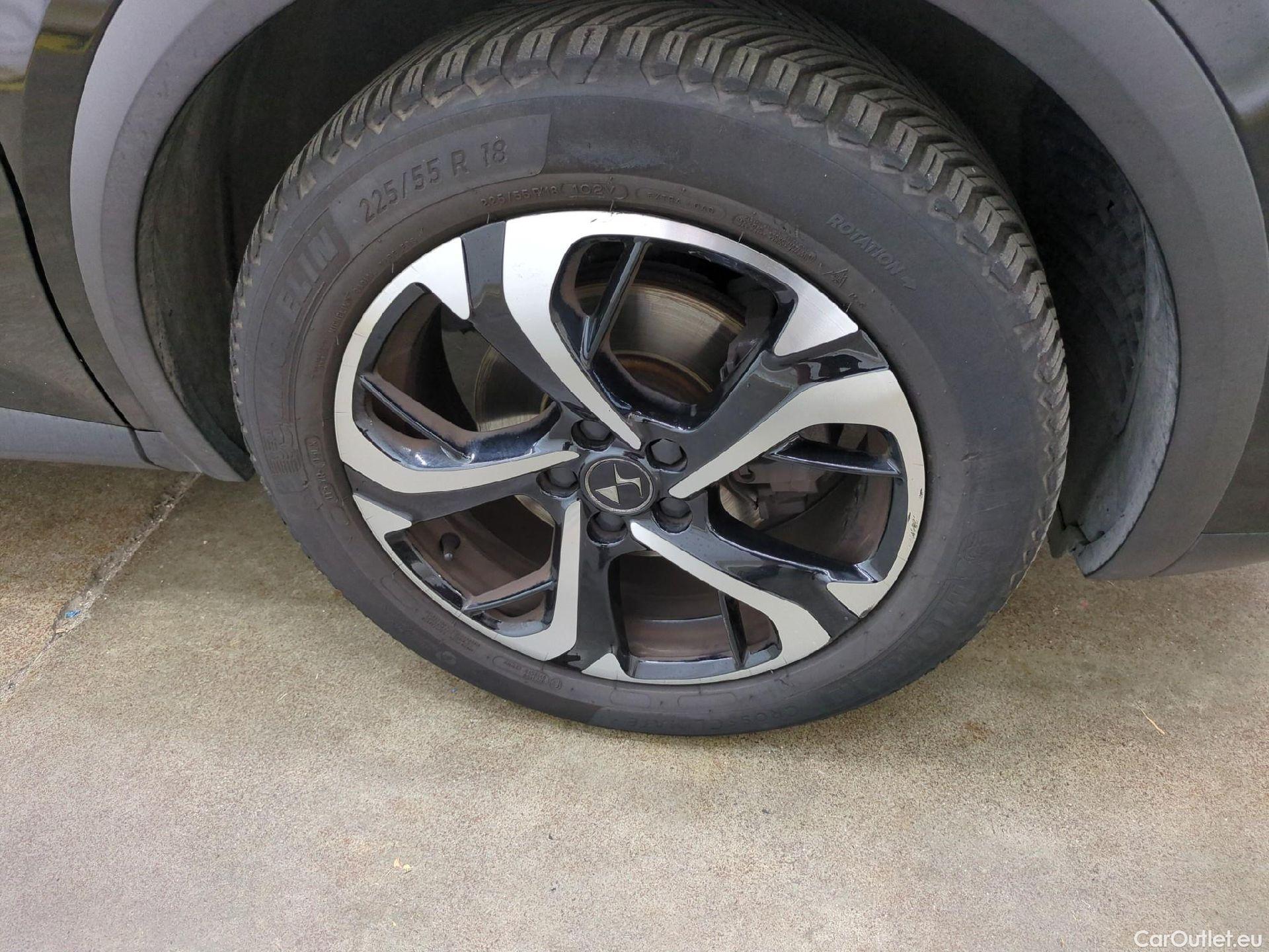  DS  DS7 7 Crossback Business 1.2 PureTech 130CV BVA8 E6d #20