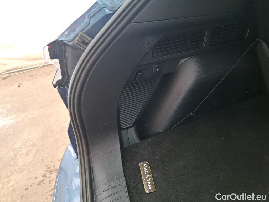  Ford  Kuga FORD  / 2019 / 5P / SUV 2.5 190 Hybrid FlexiFuel Pshif ST-Line B #25