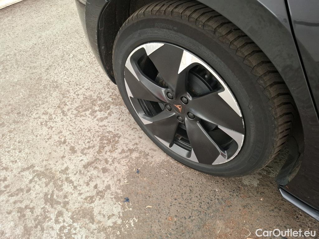  Cupra  Born CUPRA  / 2021 / 5P / Berline 230ch - batterie XL VZ #102
