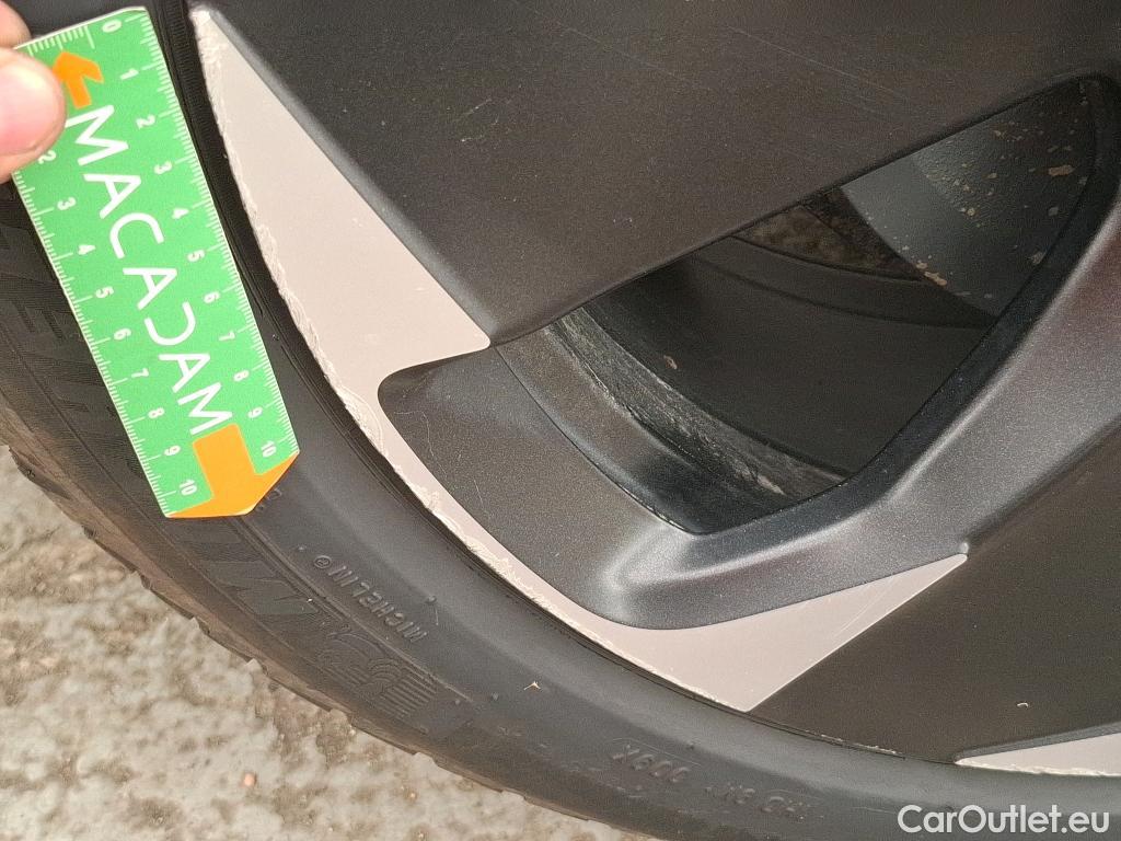  Cupra  Born CUPRA  / 2021 / 5P / Berline 230ch - batterie XL VZ #106
