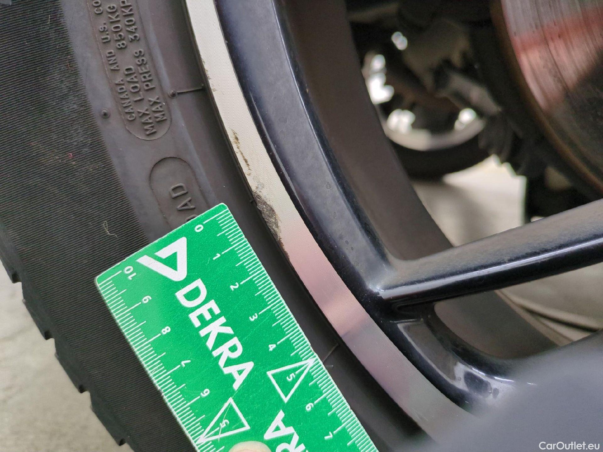  DS  DS7 7 Crossback Business 1.2 PureTech 130CV BVA8 E6d #12