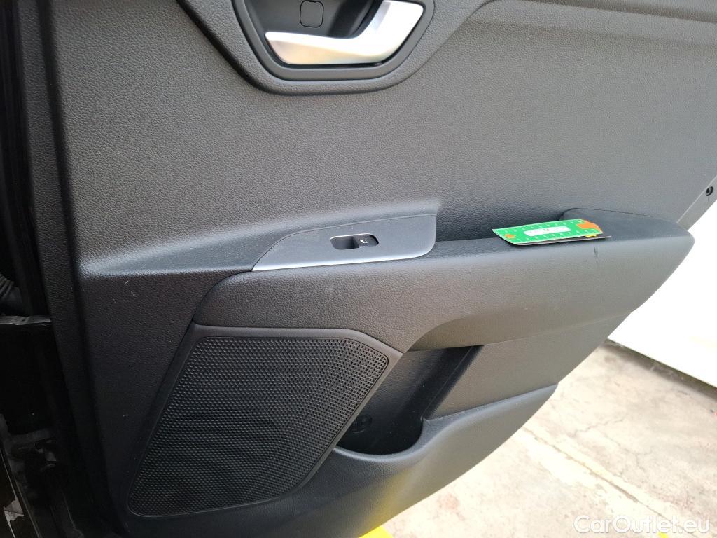  KIA  STONIC  GT Line 1.0 T-GDI 100CV BVM6 E6d #53