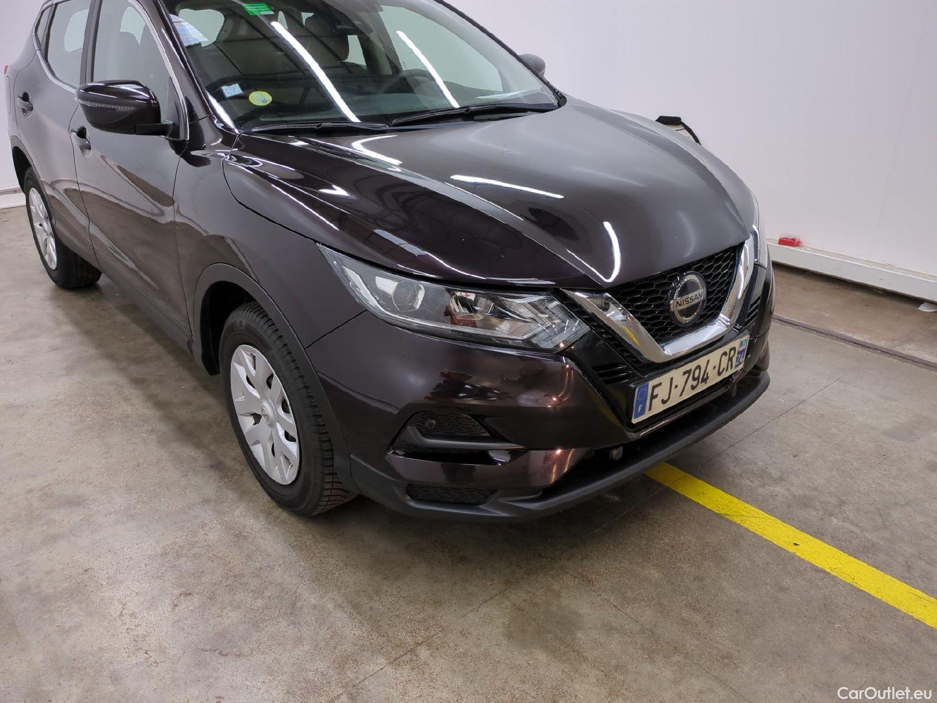  Nissan  Qashqai NISSAN  5p Crossover 1.5 DCI 115 Visia #1