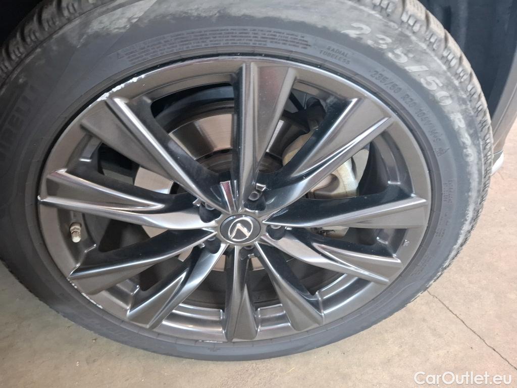  Lexus  NX LEXUS  / 2021 / 5P / SUV 450H+ 4WD F SPORT Executive #23