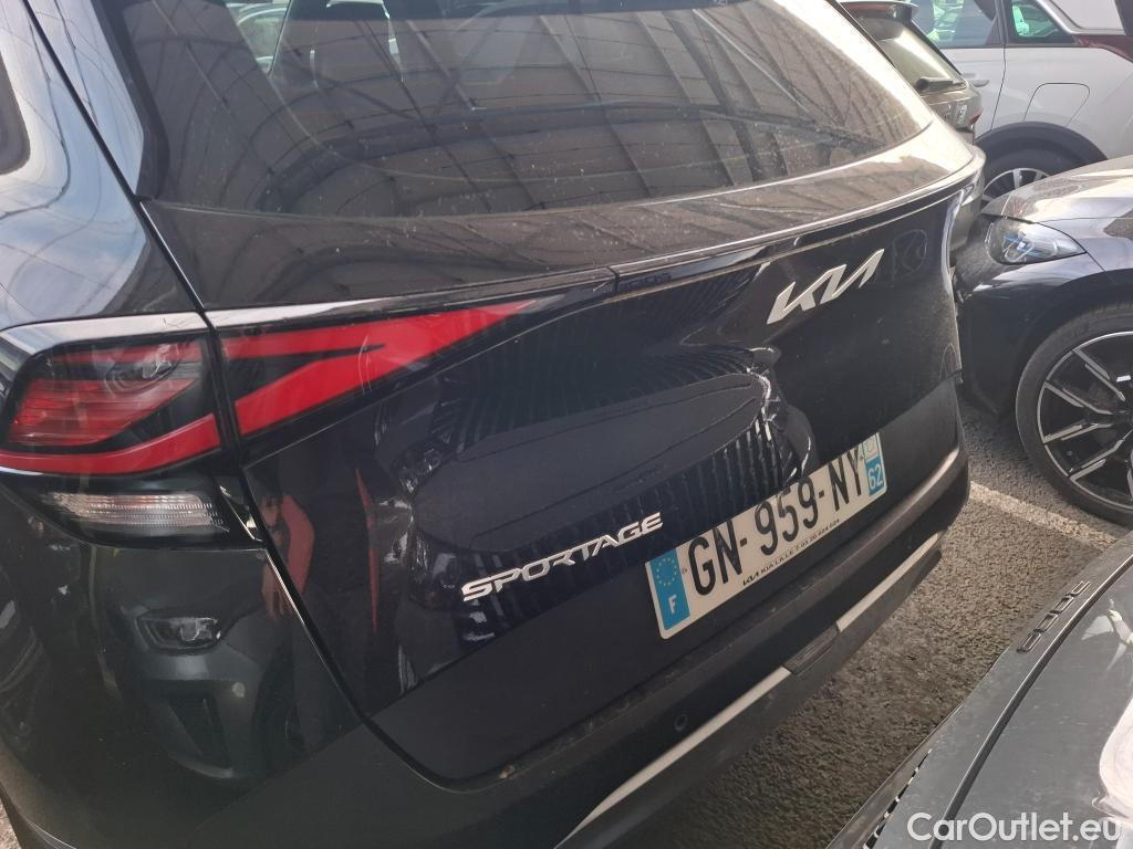  KIA  Sportage KIA  / 2021 / 5P / SUV 1.6 T-GDI 150 MHEV IBVM6 ACTIVE BUSIN #10