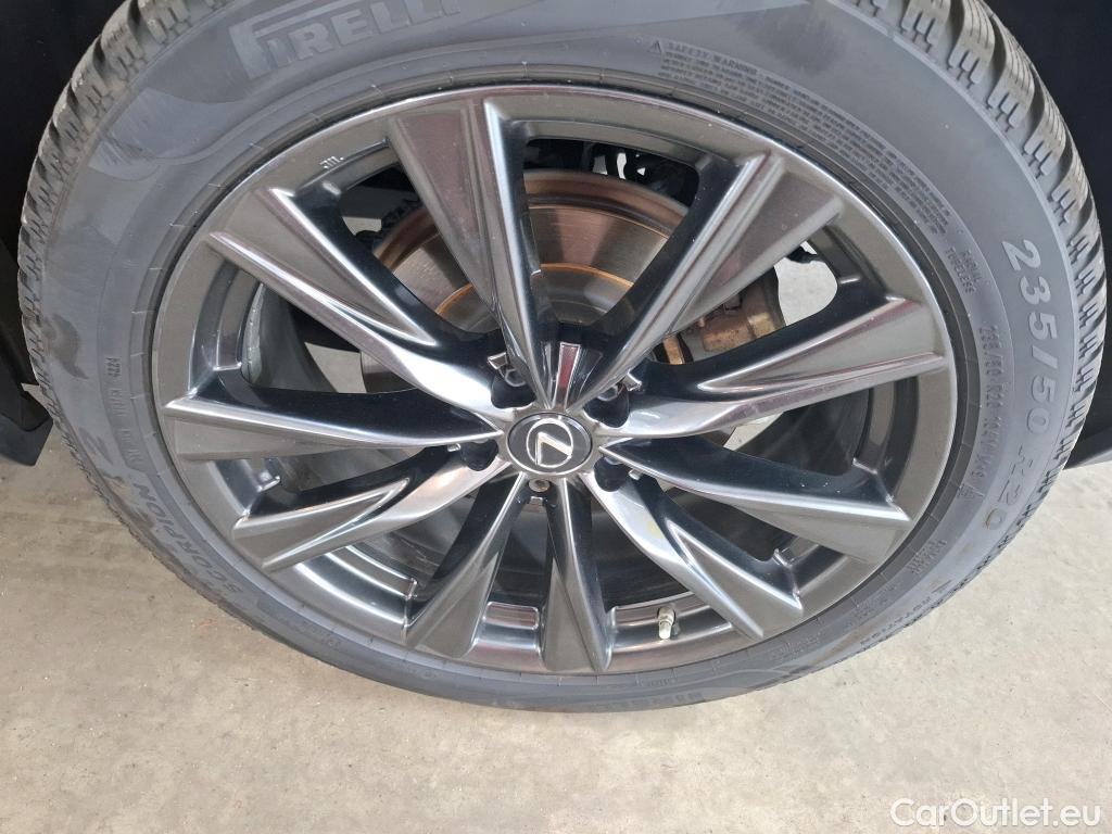  Lexus  NX LEXUS  / 2021 / 5P / SUV 450H+ 4WD F SPORT Executive #12