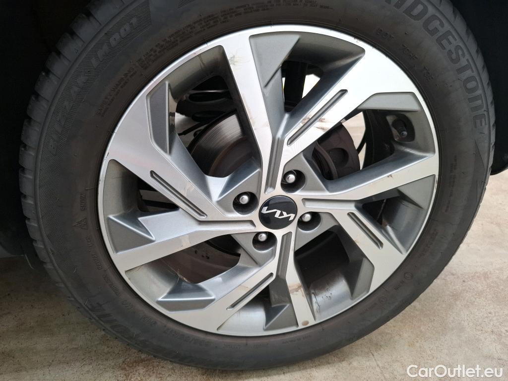  KIA  STONIC  GT Line 1.0 T-GDI 100CV BVM6 E6d #15