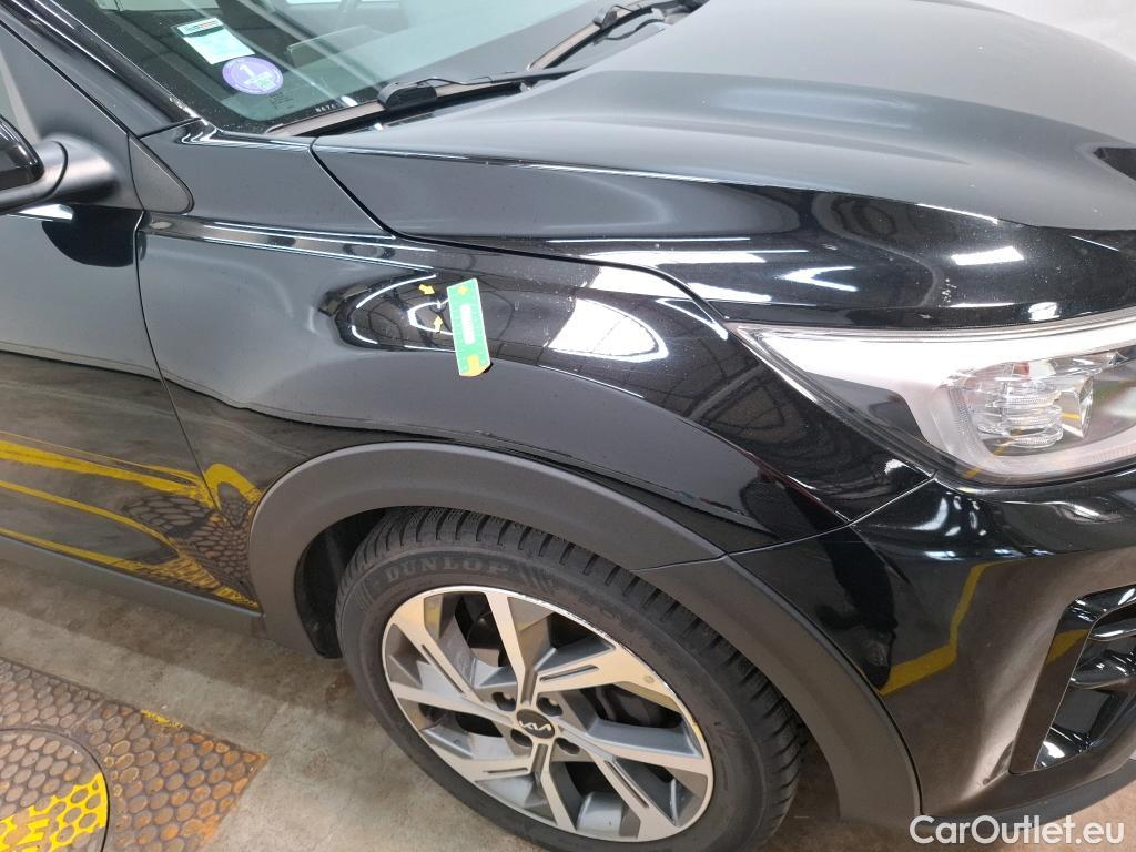  KIA  STONIC  GT Line 1.0 T-GDI 100CV BVM6 E6d #27