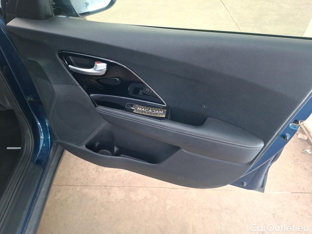  KIA  Niro  Active 1.6 140CV BVA6 E6d #27