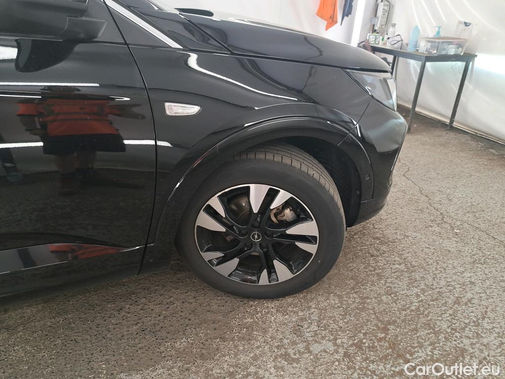 Opel   Grandland X Grandland X Elegance Business 1.5 130CV BVA8 6E #25