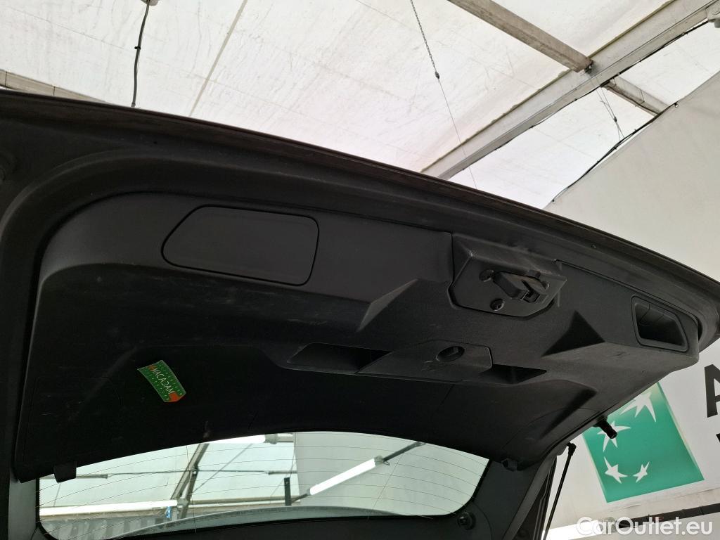  Peugeot  3008  Active Business 1.5 HDi 130CV BVA8 E6d #41