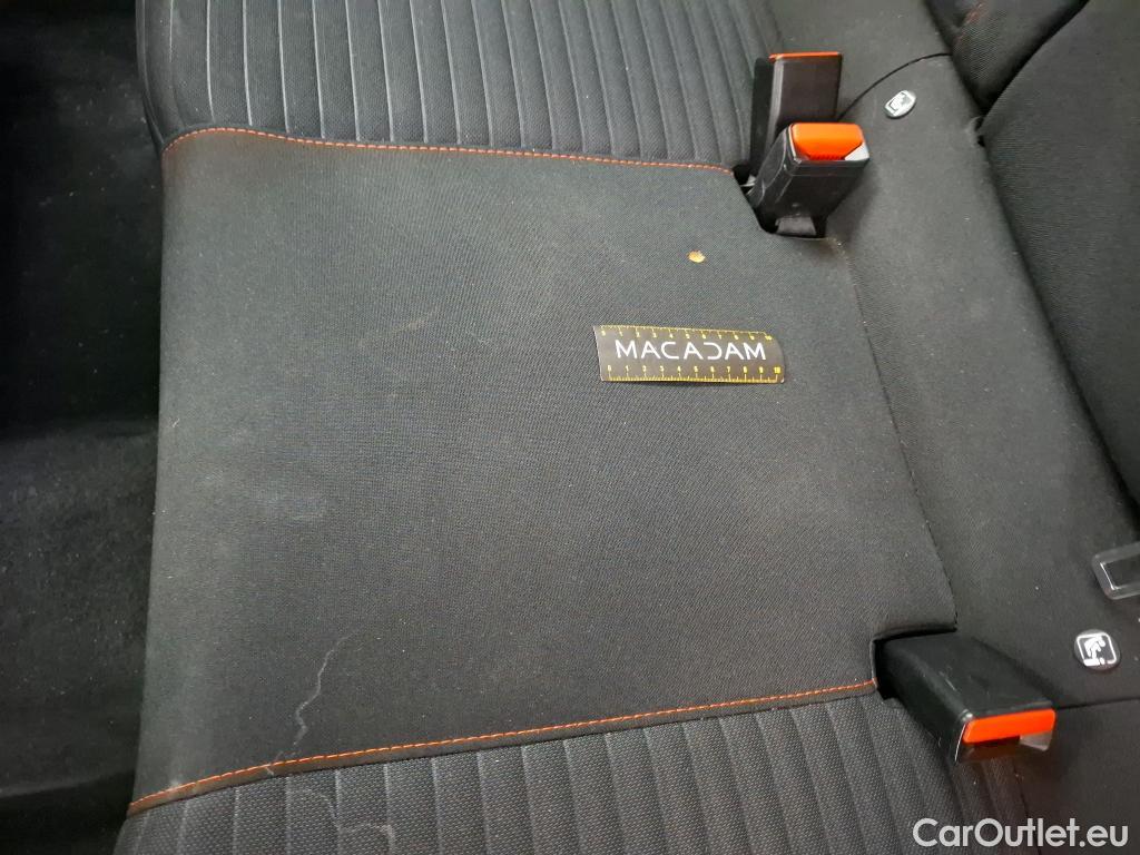  Peugeot  2008  Active Pack 1.5 HDi 110CV BVM6 E6d #9