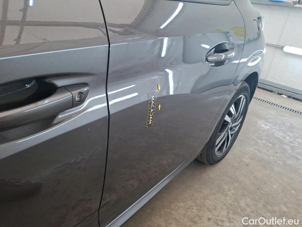  Peugeot  208  Allure Business 1.5 HDi 100CV BVM6 E6d #44