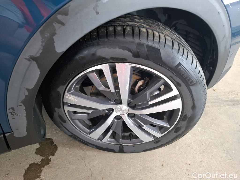  Peugeot  3008  Allure 1.5 HDi 130CV BVA8 E6d #1