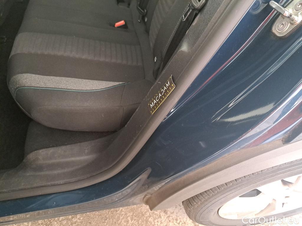  Peugeot  3008  II Active Pack 1.2 PureTech 130CV BVA8 E6d #8