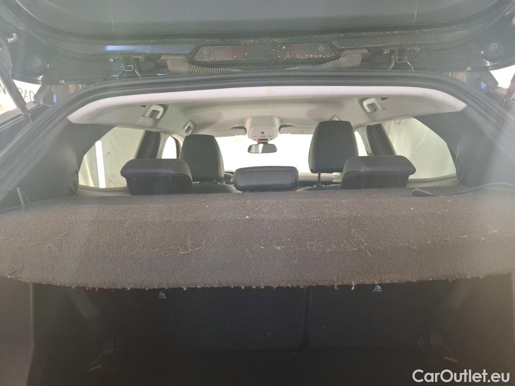  Peugeot  2008  Allure Business 1.5 HDi 110CV BVM6 E6d #19
