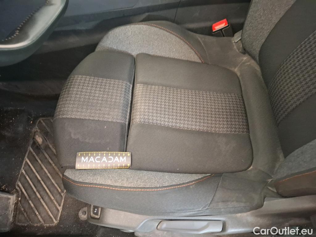  Peugeot  5008  Active Business 1.5 HDi 130CV BVA8 E6d #9
