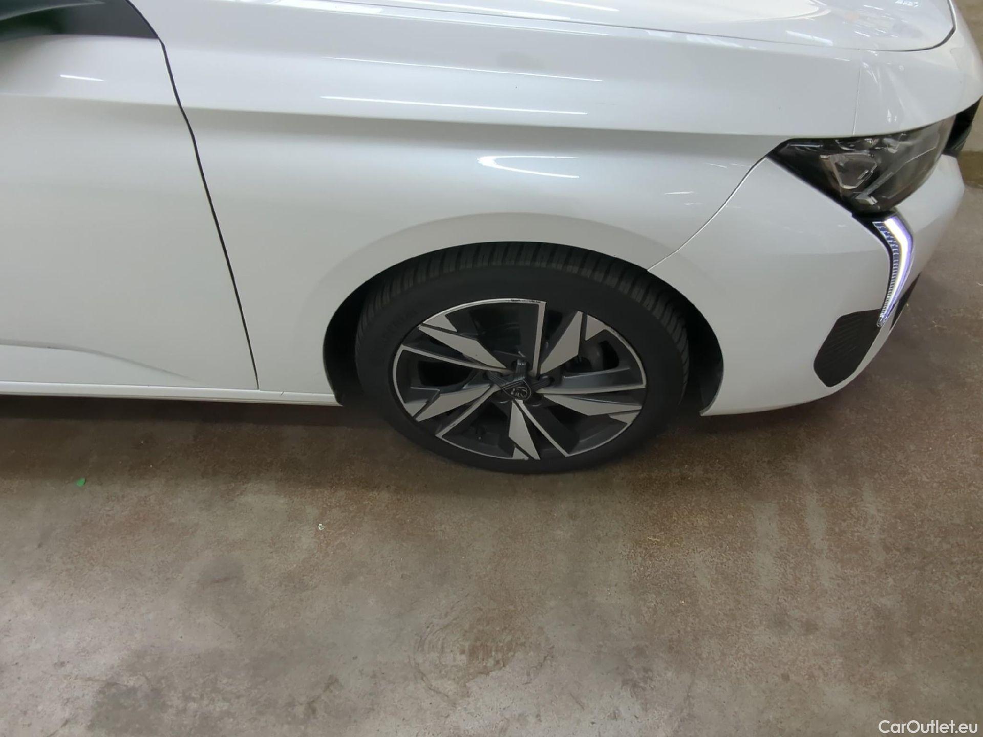  Peugeot  308  Allure 1.2 PureTech 130CV BVA8 E6d #12