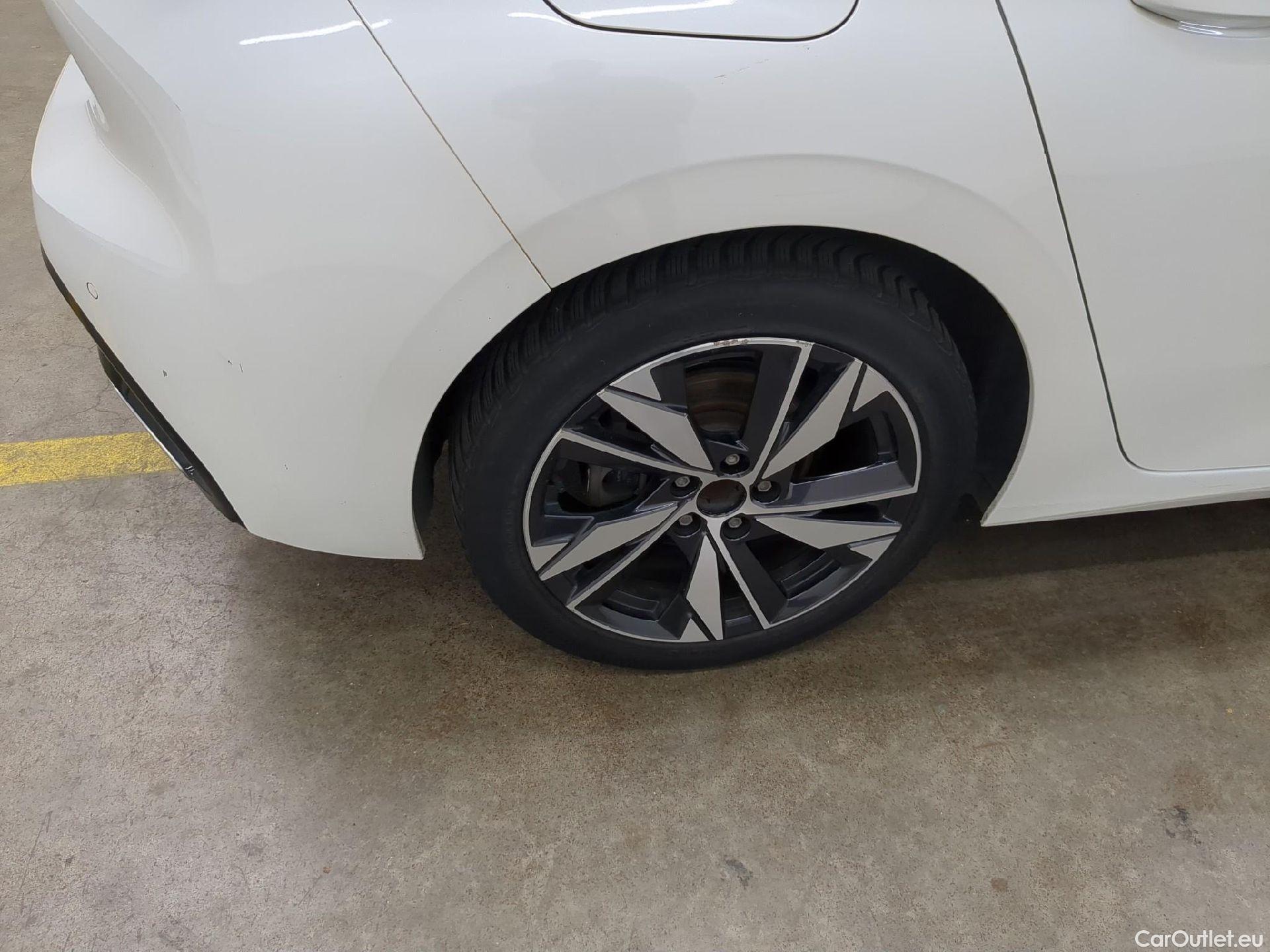  Peugeot  308  Allure 1.2 PureTech 130CV BVA8 E6d #9