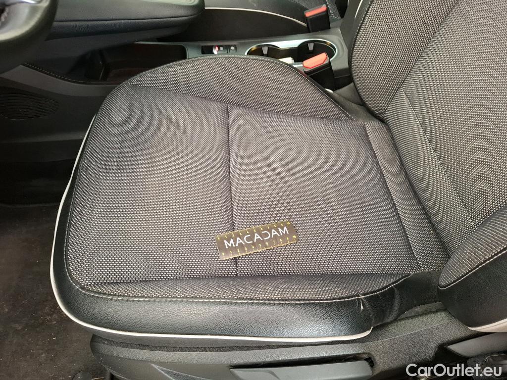  Renault  Captur RENAULT  / 2019 / 5P / SUV Intens E-Tech hybride recharg 160 - 21 #5