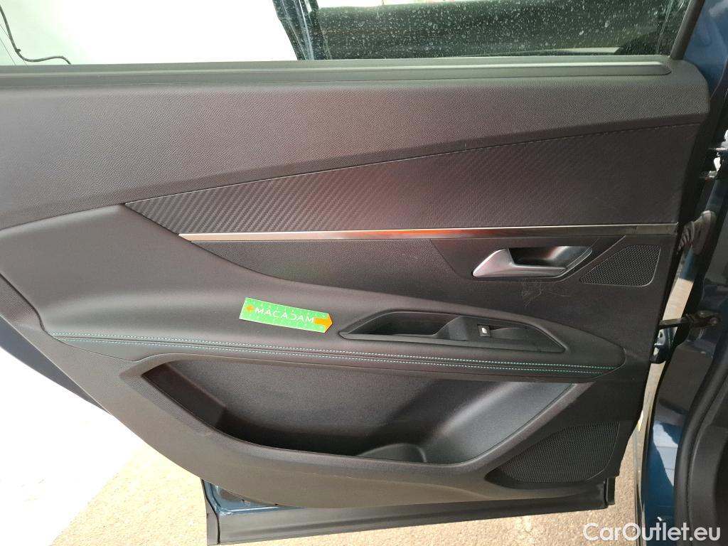  Peugeot  5008  Allure 1.5 HDi 130CV BVA8 7 Sieges E6d #43