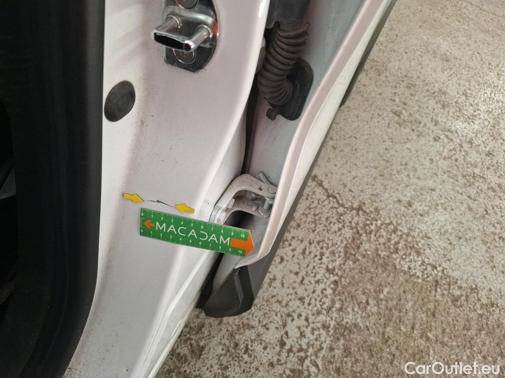  Renault  Captur  II Business 1.6 E-TECH Hybrid 145CV BVA6 E6d #13