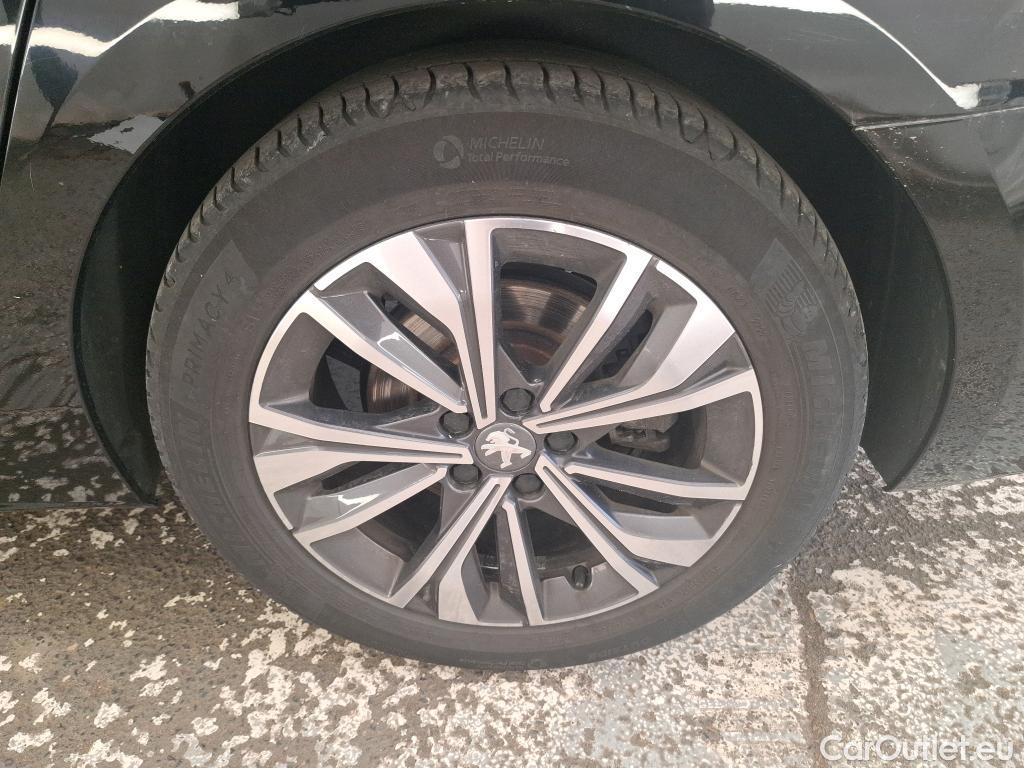  Peugeot  508 PEUGEOT  SW / 2018 / 5P / Break PureTech 130 S&S EAT8 Allure Pack #24