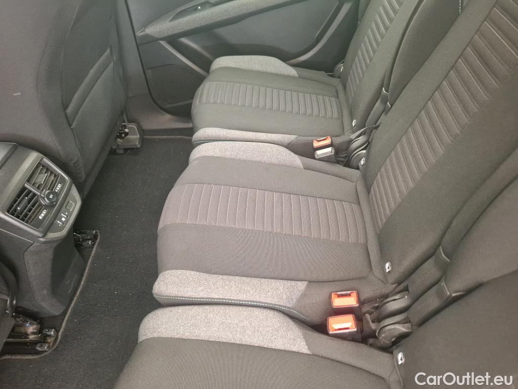  Peugeot  5008  Active Pack 1.2 PureTech 130CV BVA8 7 Sieges E6d #25