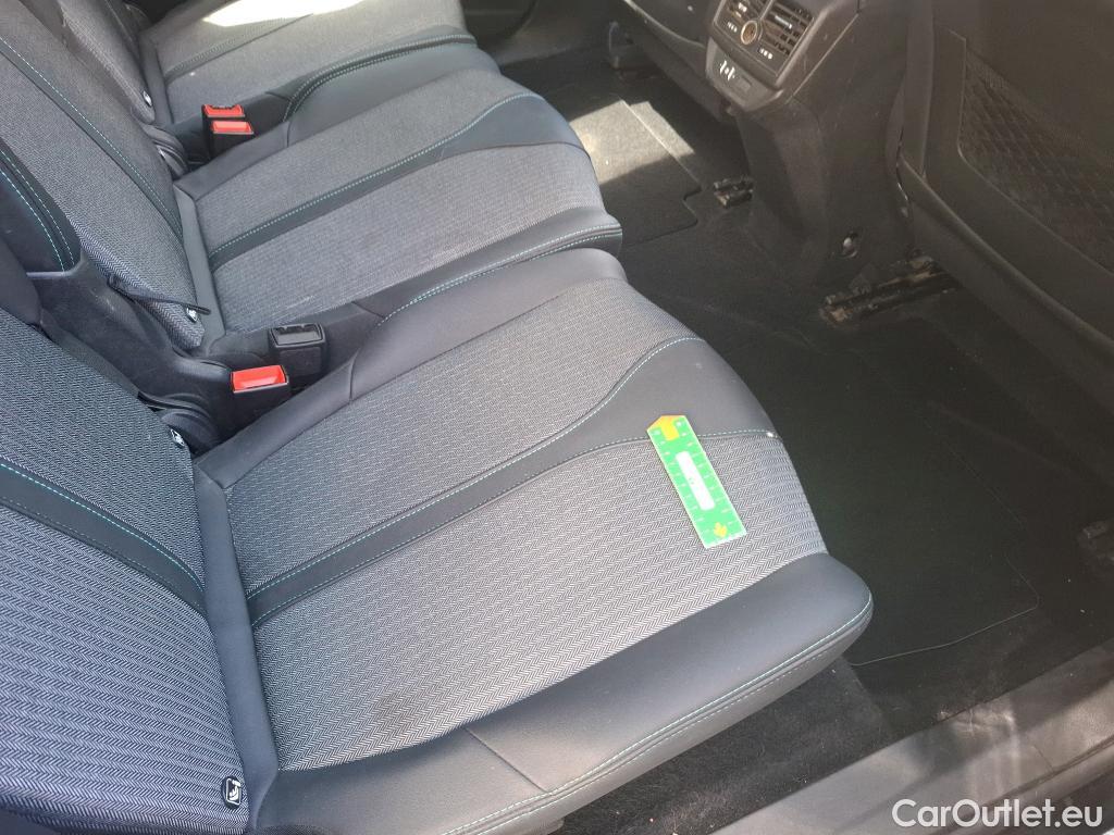  Peugeot  5008  Allure Pack 1.2 PureTech 130CV BVA8 7 Sieges E6d #11