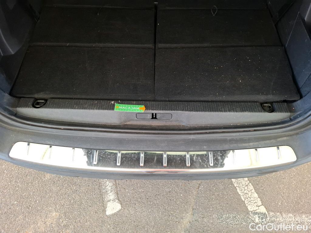  Peugeot  5008  Allure 1.5 HDi 130CV BVA8 7 Sieges E6d #116