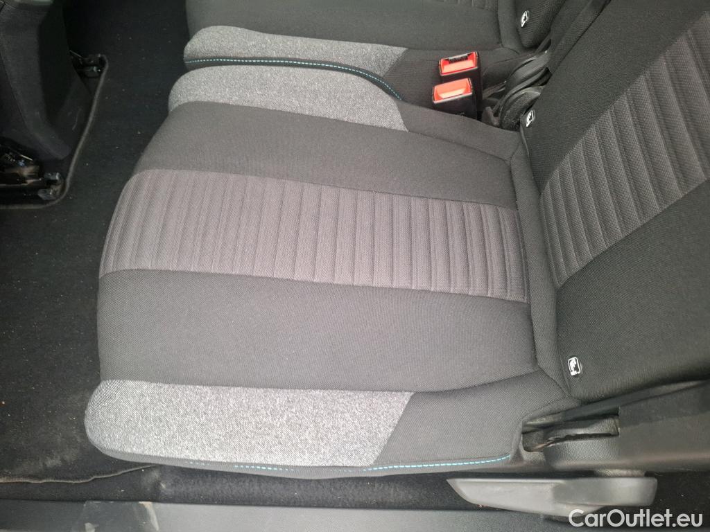 Peugeot  5008  Active Pack 1.2 PureTech 130CV BVA8 7 Sieges E6d #24