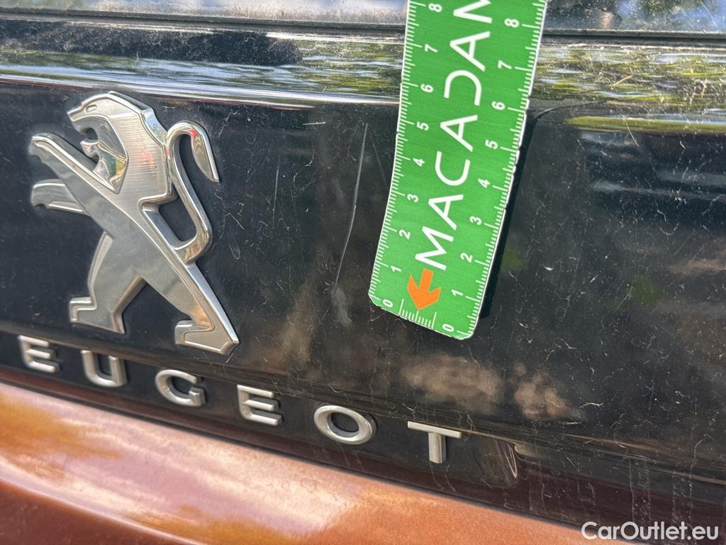  Peugeot  5008  Active Pack 1.2 PureTech 130CV BVM6 7 Sieges E6d #21