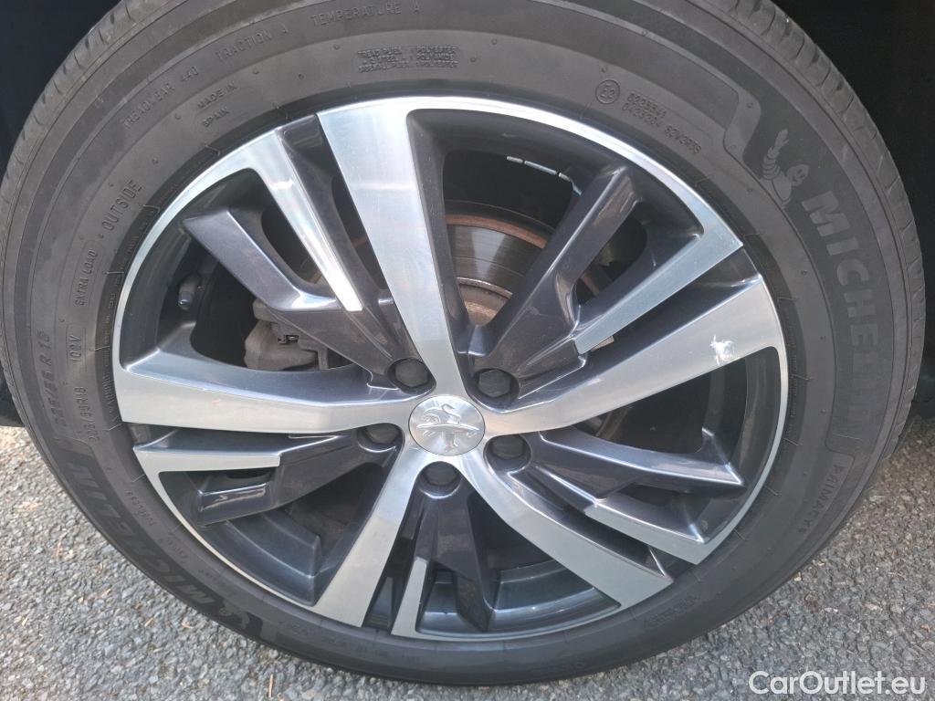  Peugeot  5008  Allure Pack 1.2 PureTech 130CV BVA8 7 Sieges E6d #30