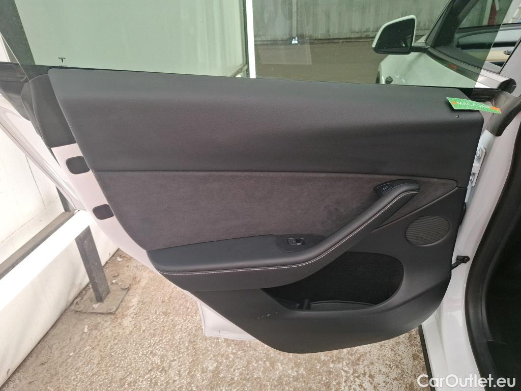  Tesla  Model Y TESLA  / 2020 / 5P / SUV Long Range Dual Motor AWD #47