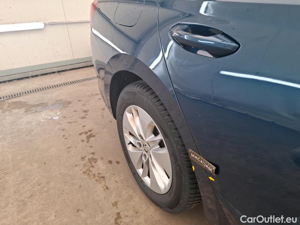  Skoda  Octavia  Break Business 2.0 TDI 150CV BVA7 E6d #25