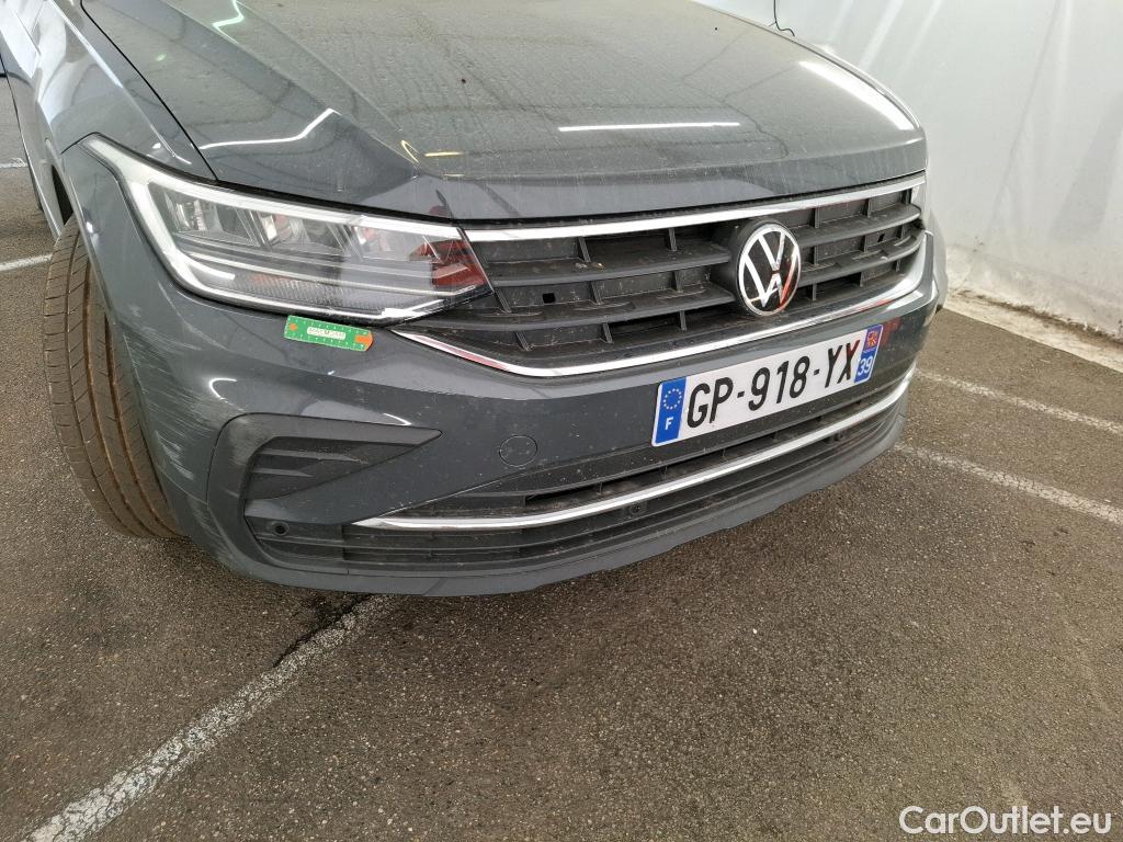  Volkswagen  Tiguan VOLKSWAGEN  / 2020 / 5P / SUV 1.5 TSI 130 LIFE BUSINESS #31